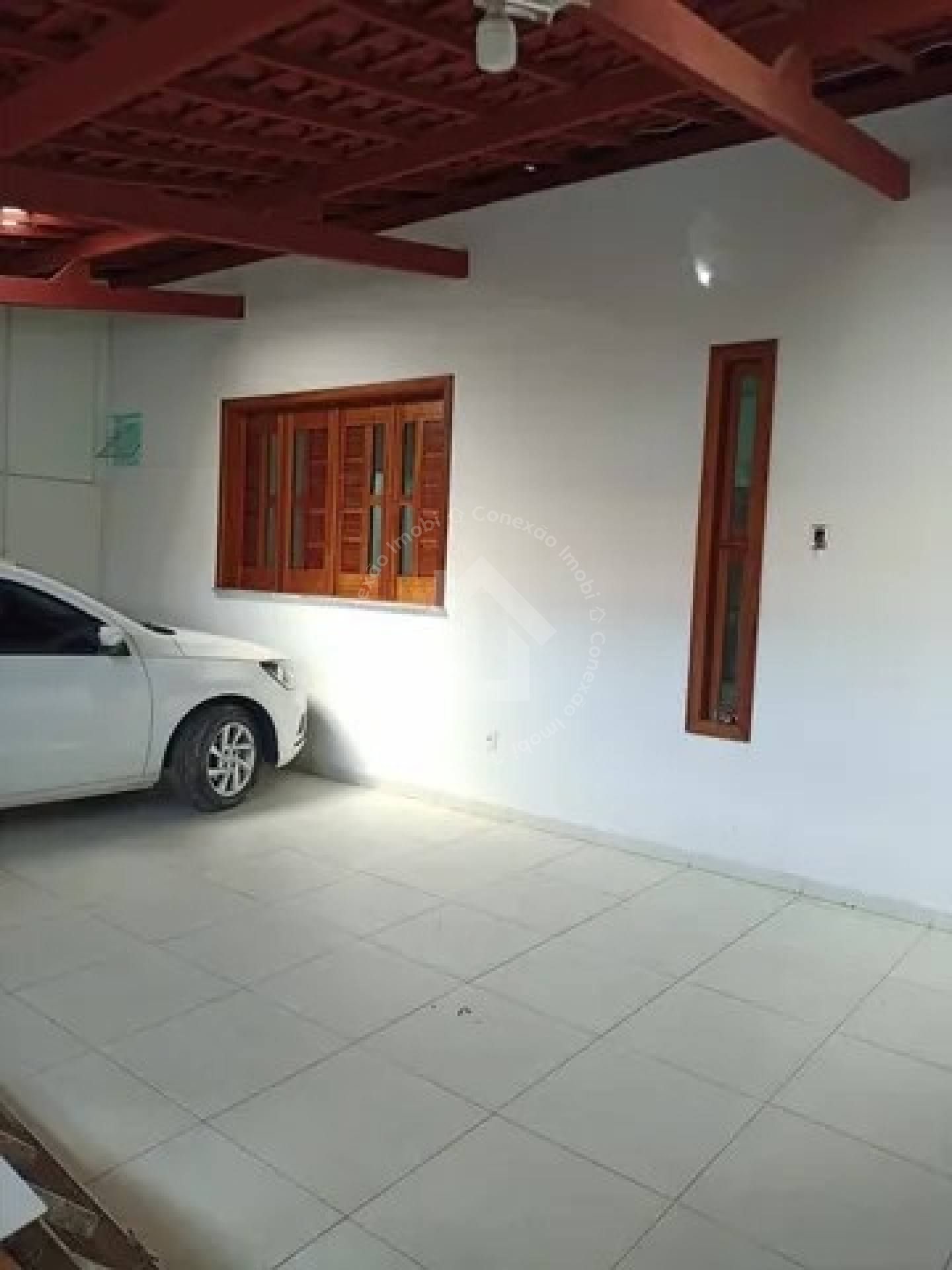 Casa no Bugio com 3 suítes