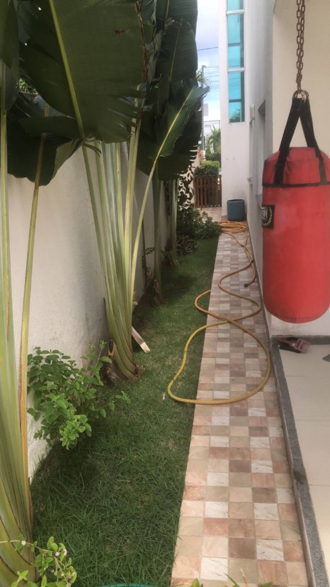 CASA NO CONDOMÍNIO MARTA FERREIRA