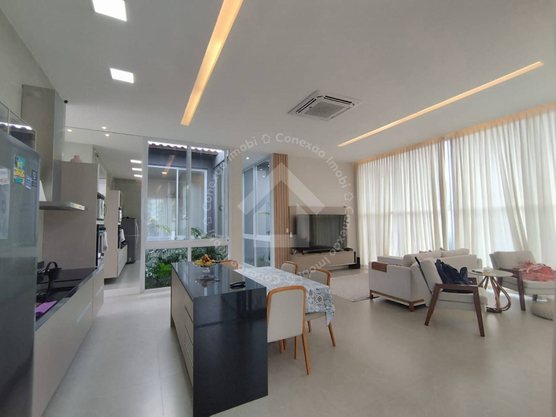 Casa no Condomínio Ville Al Mare