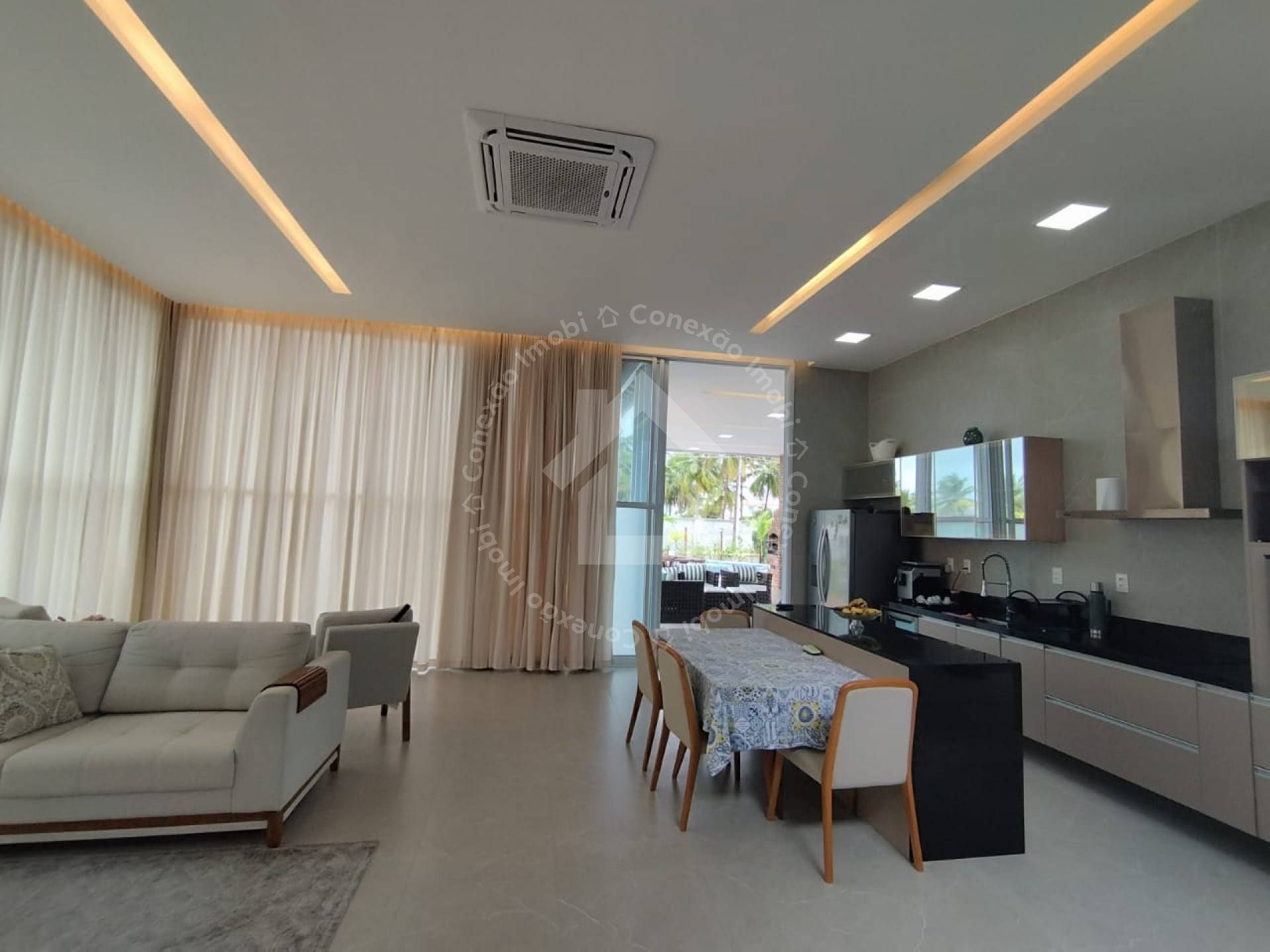 Casa no Condomínio Ville Al Mare