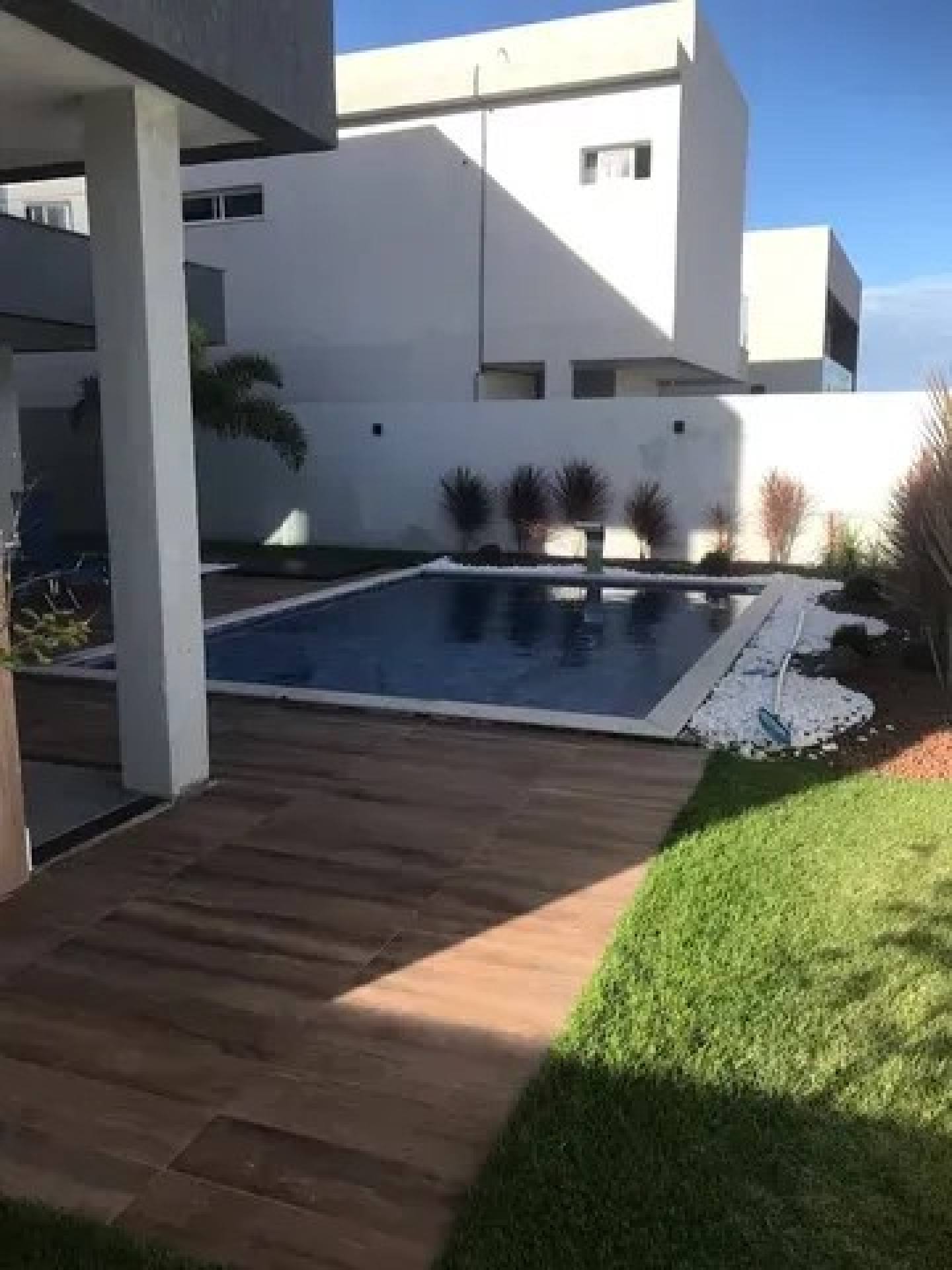 Casa com 3 suítes Alphaville Sergipe