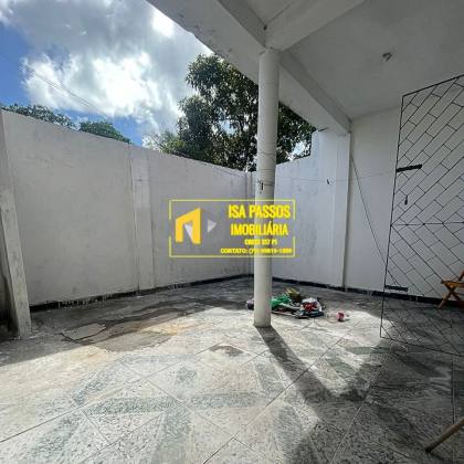 BELÍSSIMA Casa com 2 pavimentos no FERNANDO COLLOR em Socorro