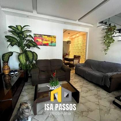 BELÍSSMA Casa Ampla com 280M² e 3 Pavimentos no Bairro VENEZA