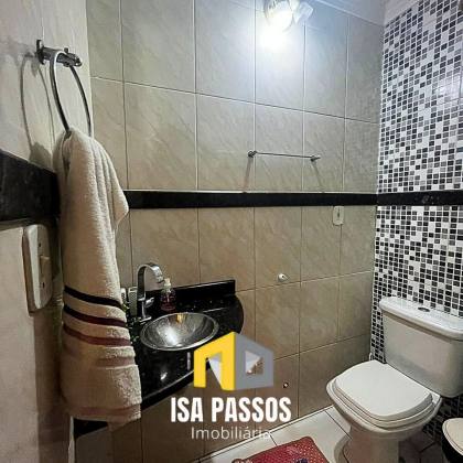 BELÍSSMA Casa Ampla com 280M² e 3 Pavimentos no Bairro VENEZA