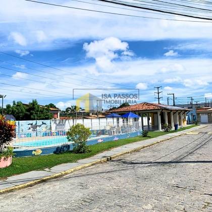CASA com 160M² no Condomínio MONTE SINAI I (BAIRRO OLARIA)