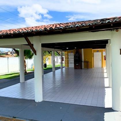 CASA com 160M² no Condomínio MONTE SINAI I (BAIRRO OLARIA)