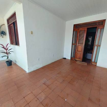 VENDO Casa com Excelente localização e 150M² no Bairro Novo Paraiso