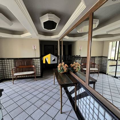Apartamento Amplo no Condomínio JARDIM DAS ACÁCIA  (Bairro Ponto Novo)