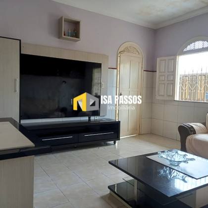 Casa aconchegante, espaçosa e toda lajeada no Santa Lúcia