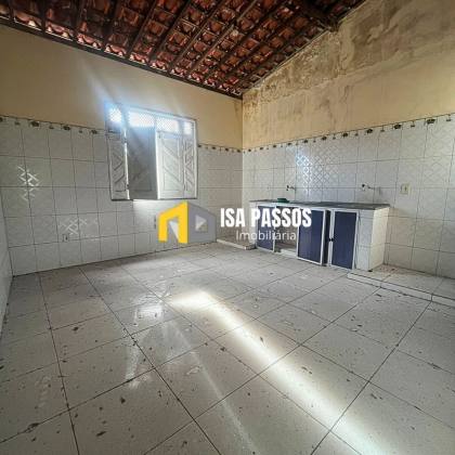 Casa com 2 pavimentos independentes, cômodos amplos e espaçosos no Bairro Siqueira Campos