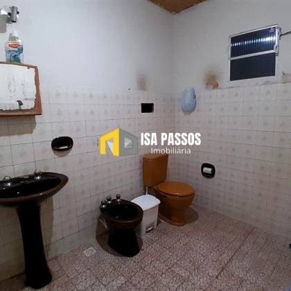Casa com 2 Pavimentos no Bairro Eduardo Gomes (São Cristovão)