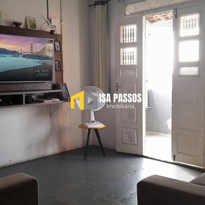 Casa com 2 Pavimentos no Bairro Eduardo Gomes (São Cristovão)