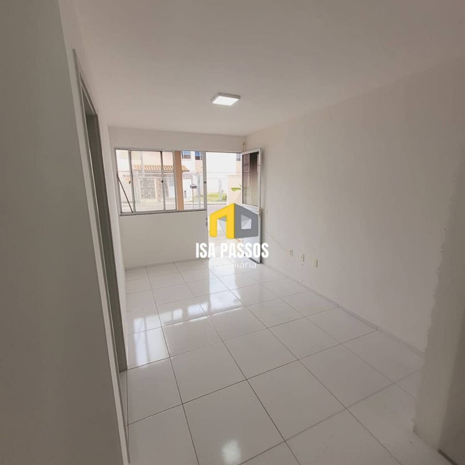 Casa REFORMADO no Condomínio vida Nova sobrado