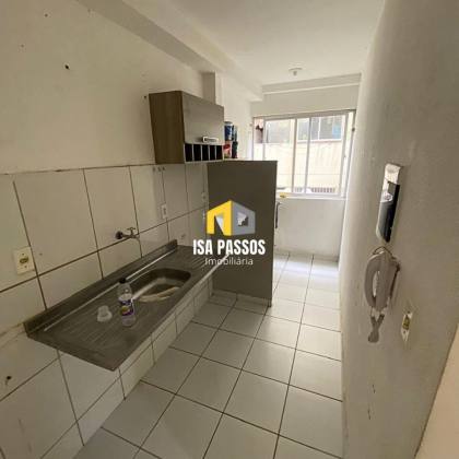 Apartamento com 54M² no Condomínio Riviera clube (Bairro Olaria)