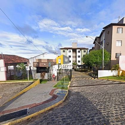 Apartamento com 54M² no Condomínio Riviera clube (Bairro Olaria)