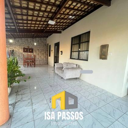 Casa Lajeada e Espaçosa com AC 100M²/At 295M² no Condomínio SAN DIEGO na Aruana!