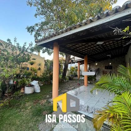 Casa Lajeada e Espaçosa com AC 100M²/At 295M² no Condomínio SAN DIEGO na Aruana!