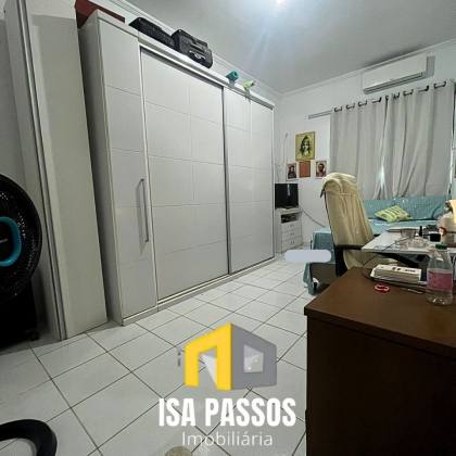 Casa Lajeada e Espaçosa com AC 100M²/At 295M² no Condomínio SAN DIEGO na Aruana!