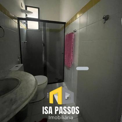 Casa Lajeada e Espaçosa com AC 100M²/At 295M² no Condomínio SAN DIEGO na Aruana!