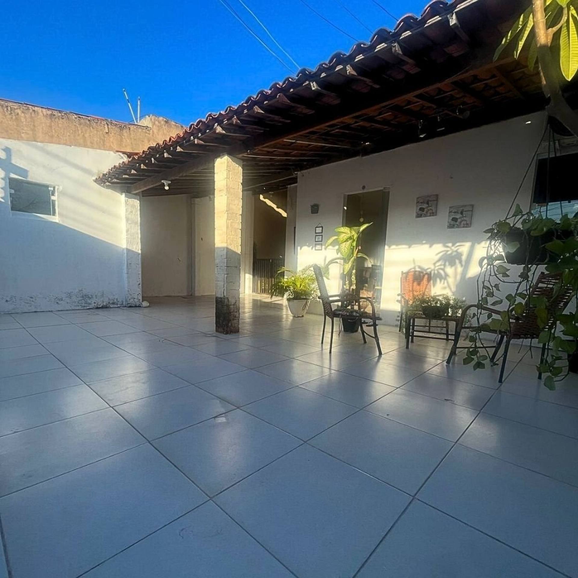 Casa Ampla e Aconchegante no Bairro Aruana