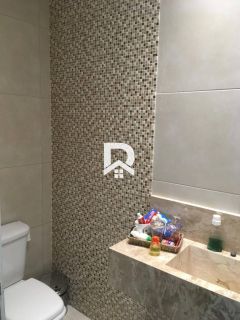 Casa à venda - Condomínio Jardins da Serra