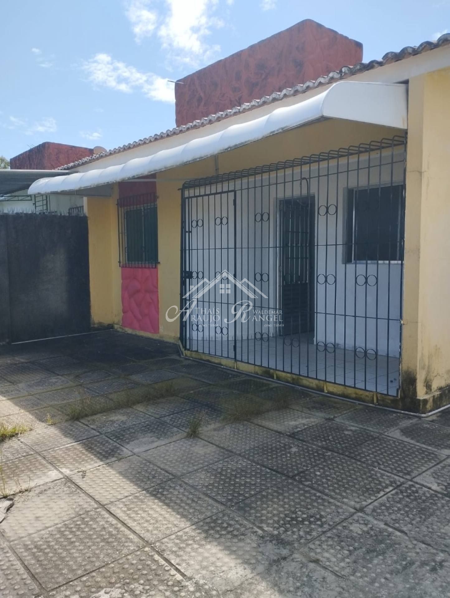 VENDO CASA EM PAU AMARELO