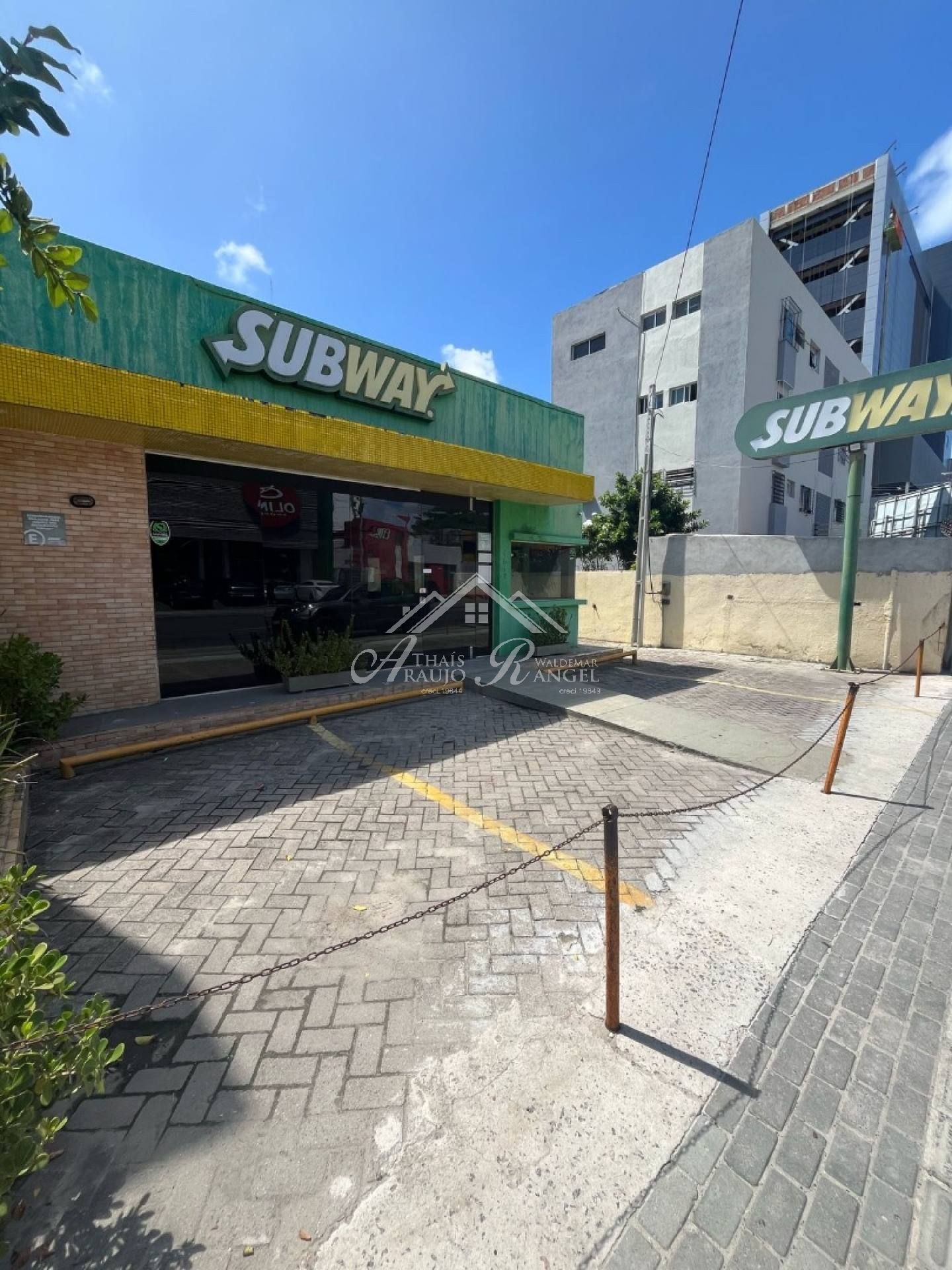 VENDO PRÉDIO COMERCIAL EM OLINDA