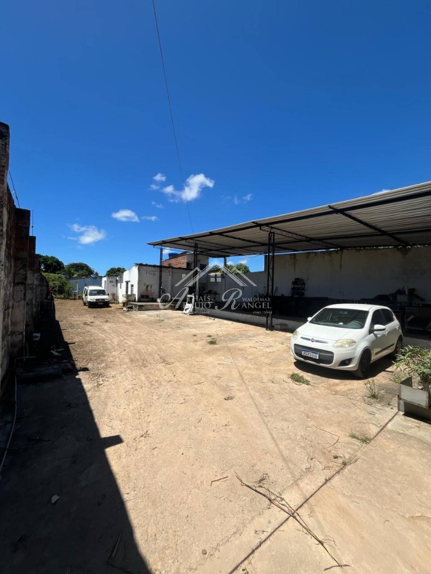 VENDO GALPÃO AS MARGENS DA BR 101