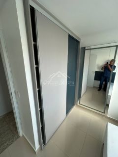 VENDO APARTAMENTO MOBILIADO DE ALTO PADRÃO EM BOA VIAGEM/PE