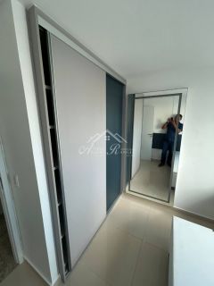 VENDO APARTAMENTO MOBILIADO DE ALTO PADRÃO EM BOA VIAGEM/PE