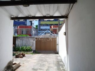 ALUGO CASA EM OLINDA/PE