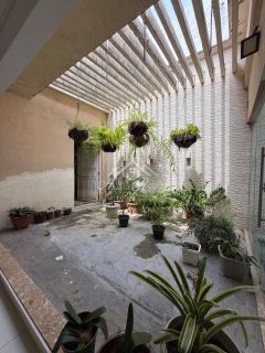 VENDO CASA PRÓXIMO A AV. BARAO DE SOUZA LEÃO/PE