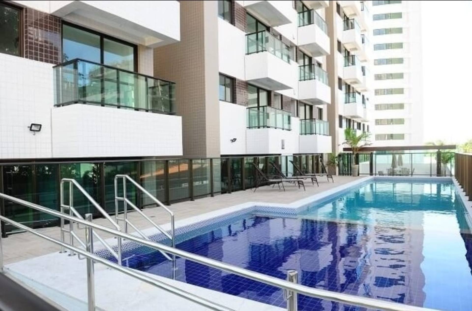 VENDO APARTAMENTO EM BOA VIAGEM/PE