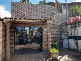 VENDO CASA PORTEIRA FECHADA EM PAU AMARELO/PE