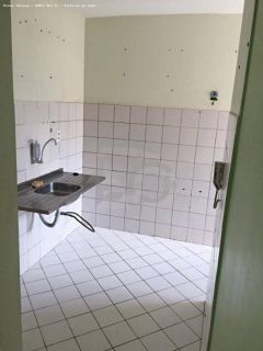 Apartamento Para Vender com 3 quartos no bairro Farolândia em Aracaju