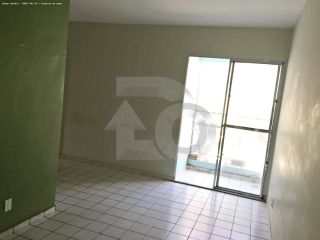 Apartamento Para Vender com 3 quartos no bairro Farolândia em Aracaju