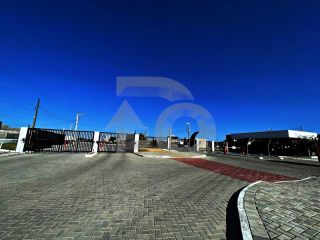 Lote / Terreno de Condomínio Para Vender no bairro Olhos d`Água em Barra Dos Coqueiros