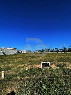 Lote / Terreno de Condomínio Para Vender no bairro Olhos d`Água em Barra Dos Coqueiros