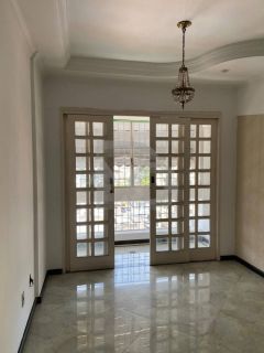 Apartamento Para Vender com 3 quartos, sendo 1 suíte no bairro Centro em Aracaju