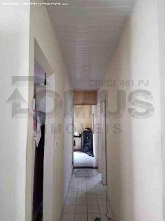 Casa Para Vender com 3 quartos no bairro Aruana em Aracaju