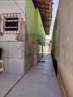 Casa Para Vender com 2 quartos no bairro Aruana em Aracaju