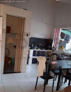Casa Para Vender com 3 quartos no bairro Rosa Elze em São Cristóvão