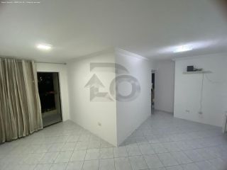 Apartamento Para Vender com 3 quartos 1 suíte no bairro Grageru em Aracaju