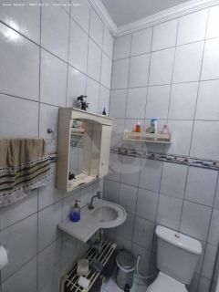 Casa Para Vender com 3 quartos no bairro São Conrado em Aracaju