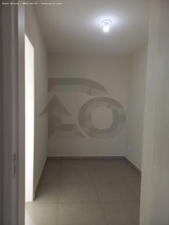 Casa Para Vender com 3 quartos 2 suítes no bairro Coroa do Meio em Aracaju