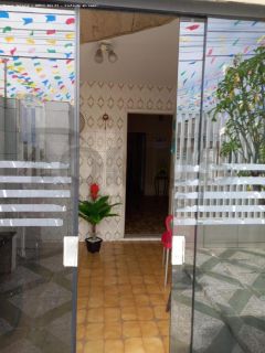 Casa Para Vender com 4 quartos, sendo 2 suítes no bairro Siqueira Campos em Aracaju