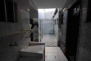 Casa Para Vender com 7 quartos no bairro São Conrado em Aracaju