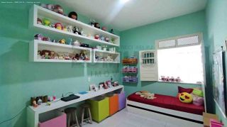 Casa Para Vender com 5 quartos, sendo 2 suítes no bairro Santos Dumont em Aracaju