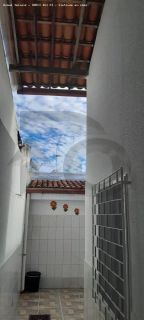 Casa Para Vender com 3 quartos, sendo 1 suíte no bairro Luzia em Aracaju