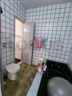 Casa Para Vender com 5 quartos, sendo 2 suítes no bairro São Conrado em Aracaju